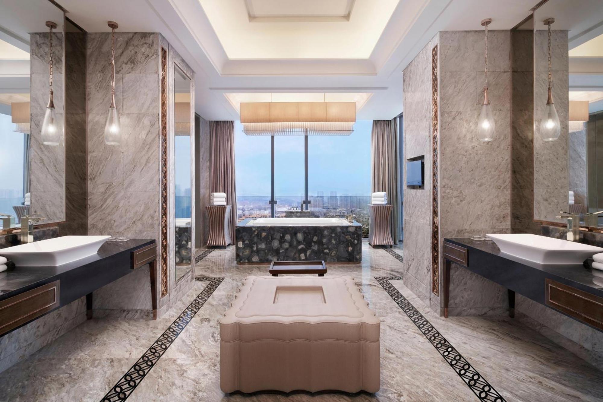 Sheraton Qingdao Licang Hotel Ngoại thất bức ảnh